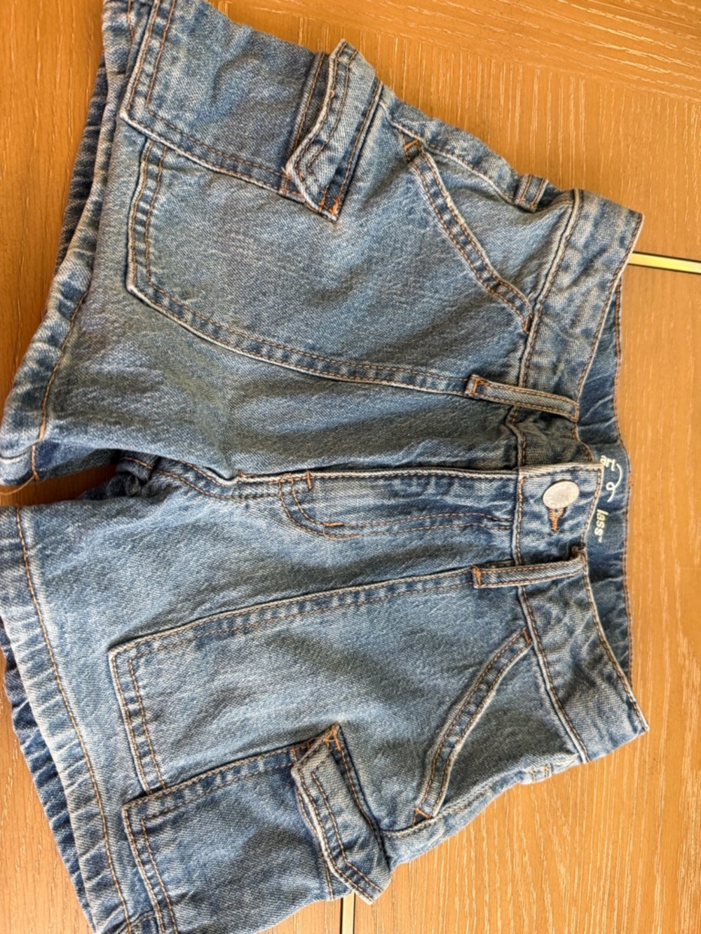 art class light blue denim shorts with contrast stitching